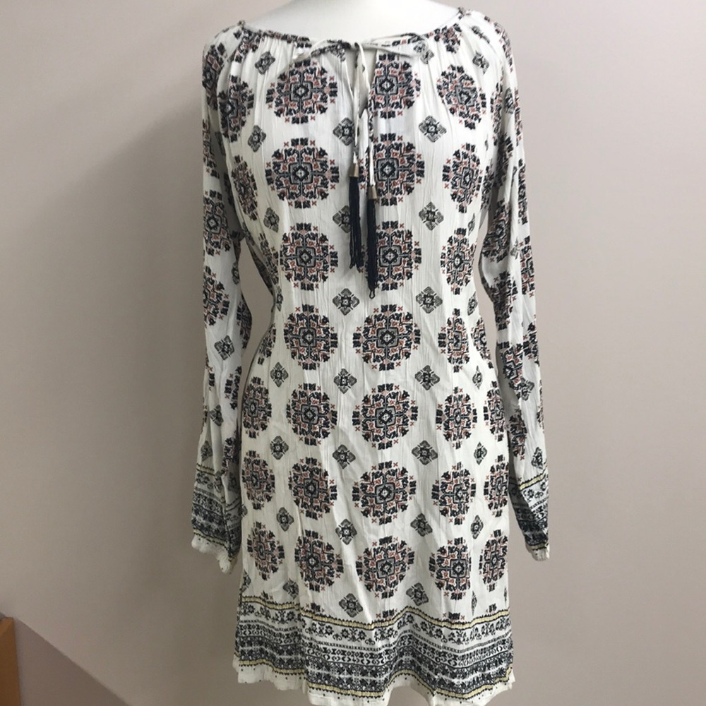 Wyatt long sleeved dress medium
